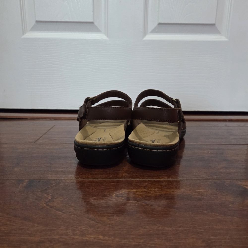 Clarks Collection Laurieann Brown Leather Round Toe Sandals Size 10M Women - Picture 10 of 13